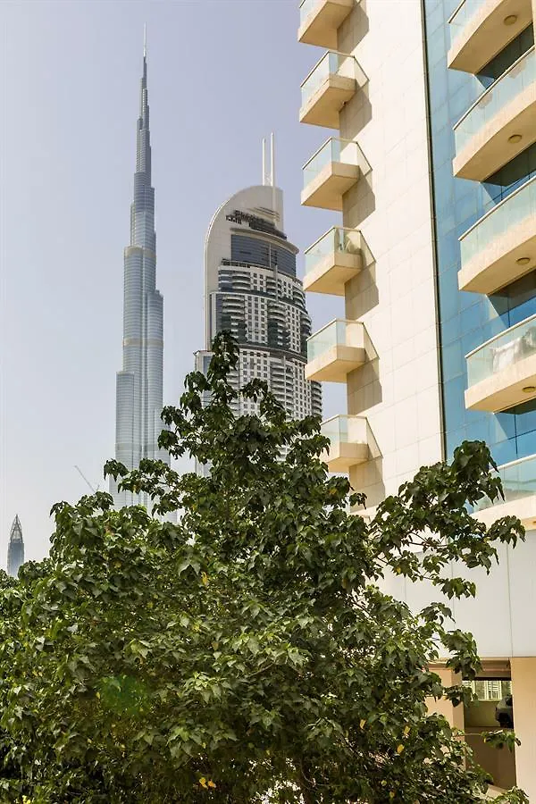 Faraway Homes - Burj Views 두바이 0*,
